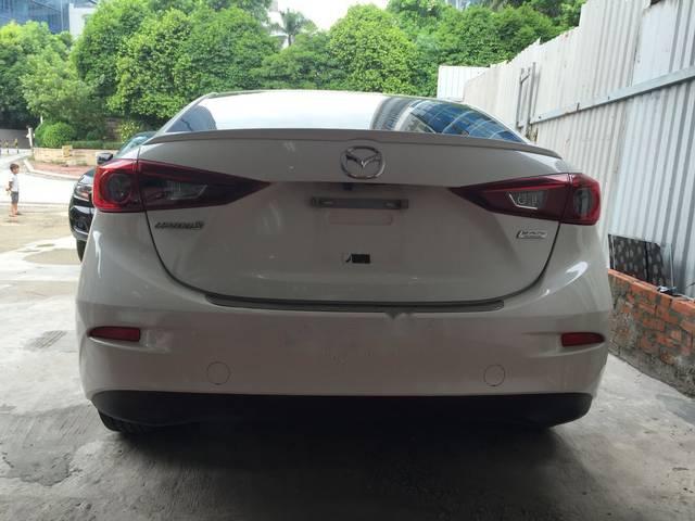 Mazda 3  1.5L 2016 - Bán xe Mazda 3 1.5L năm 2016, màu trắng