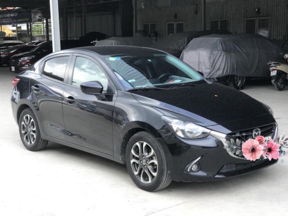 Mazda 2 1.5 AT  2016 - Cần bán gấp Mazda 2 đời 2016 màu đen, giá tốt