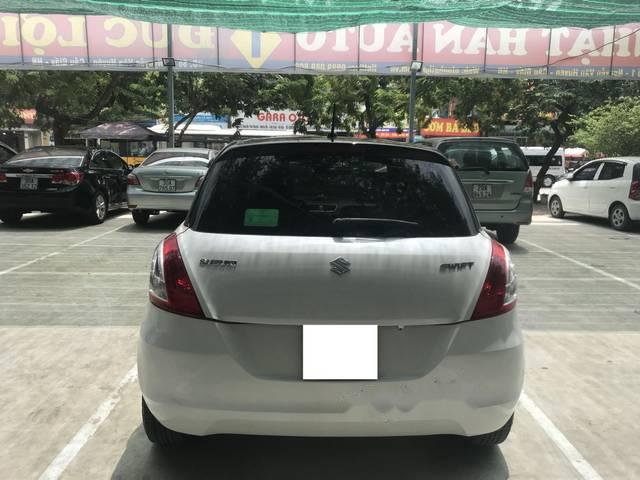 Suzuki Swift 1.4AT  2017 - Bán Suzuki Swift 1.4AT đời 2017, màu trắng chính chủ