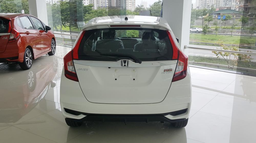 Honda Jazz V 2018 - Bán Honda Jazz mới 100%, nhập Thái Lan nguyên chiếc. Xe 5 chỗ gia đình nên mua nhất