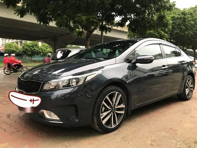 Kia Cerato 1.6 2016 - Cần bán gấp Kia Cerato 1.6 2016, giá 589tr