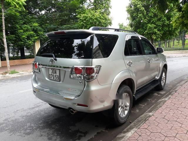 Toyota Fortuner  2.7V   2014 - Cần bán lại xe Toyota Fortuner 2.7V sản xuất năm 2014, màu bạc chính chủ