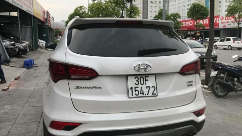 Hyundai Santa Fe   2.2 AT  2016 - Bán ô tô cũ Hyundai Santa Fe 2.2 AT 2016, màu trắng