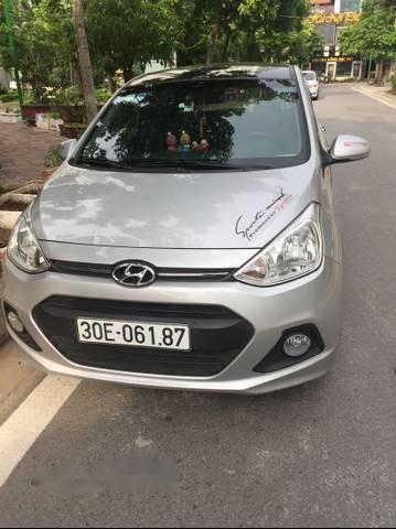 Hyundai Grand i10 2016 - Bán Hyundai Grand i10 đời 2016, màu bạc, xe nhập chính chủ, giá chỉ 395 triệu