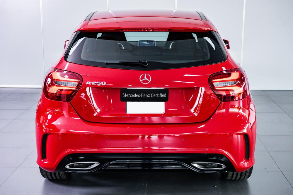 Mercedes-Benz A class A250 AMG 2018 - Bán Mercedes A250 AMG 2018, màu đỏ, nhập khẩu chính hãng