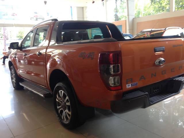 Ford Ranger Wildtrack 4x2 2.0 AT 2018 - Cần bán xe Ford Ranger Wildtrack đời 2018, giá chỉ 925 triệu