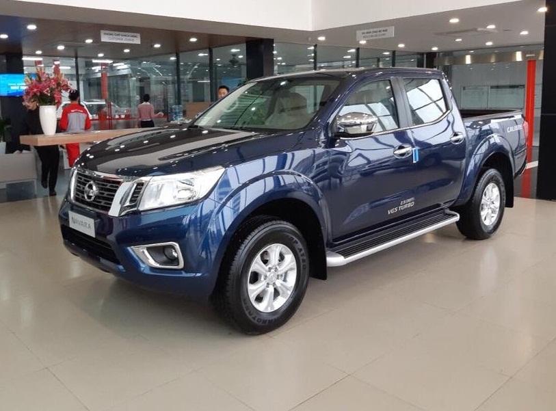 Nissan Navara EL 2018 - Cần bán Nissan Navara EL 2018, màu xanh, nhập khẩu