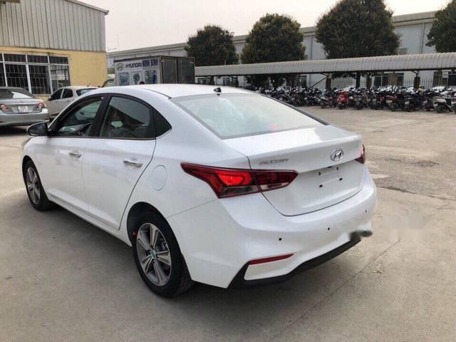 Hyundai Accent   2018 - Bán ô tô Hyundai Accent năm sản xuất 2018, màu trắng