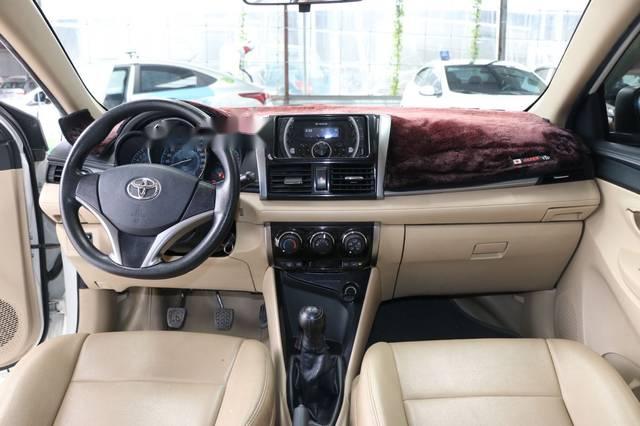 Toyota Vios   E 1.5MT 2017 - Bán ô tô Toyota Vios E 1.5MT đời 2017, màu trắng