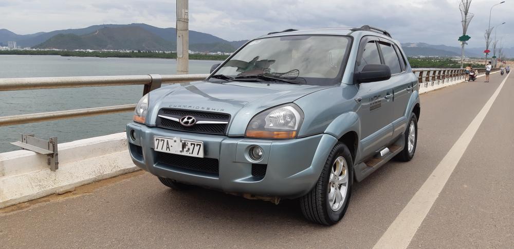 Hyundai Tucson 2009 - Bán Hyundai Tucson đăng ký 2010, màu xanh lam nhập HQ, 350 triệu