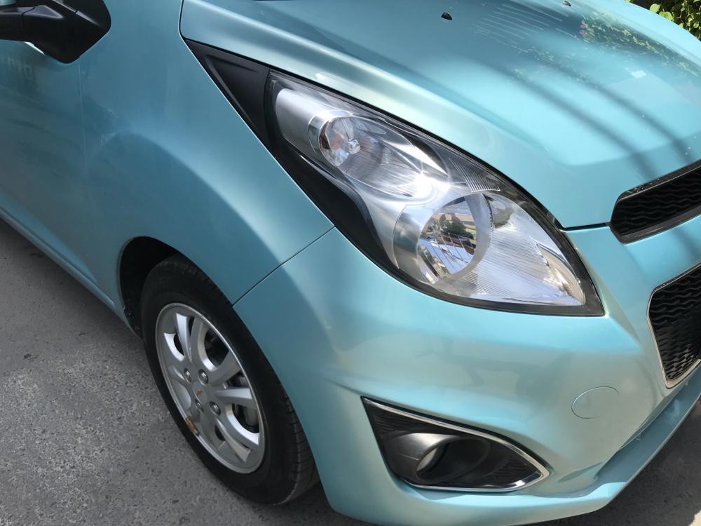 Chevrolet Spark 2015 - Bán Chevrolet Spark LTZ 2015, màu xanh ngọc, số tự động, xe zin rất đẹp