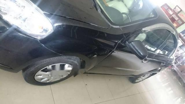 Daewoo Gentra 2007 - Cần bán lại xe Daewoo Gentra sản xuất năm 2007, màu đen xe gia đình, giá chỉ 175 triệu