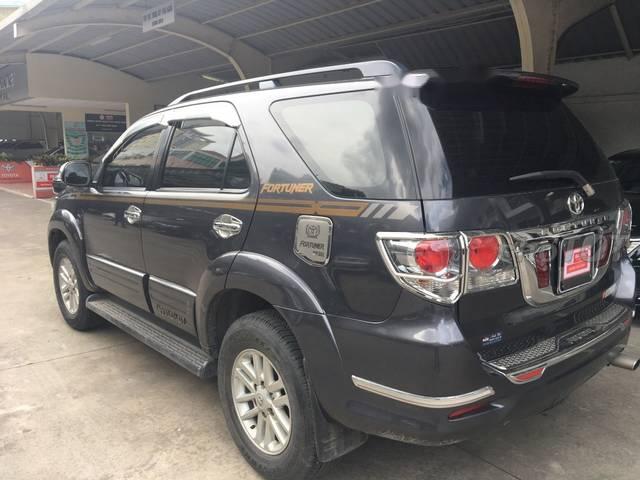 Toyota Fortuner 2012 - Cần bán gấp Toyota Fortuner đời 2012, màu xanh đen  