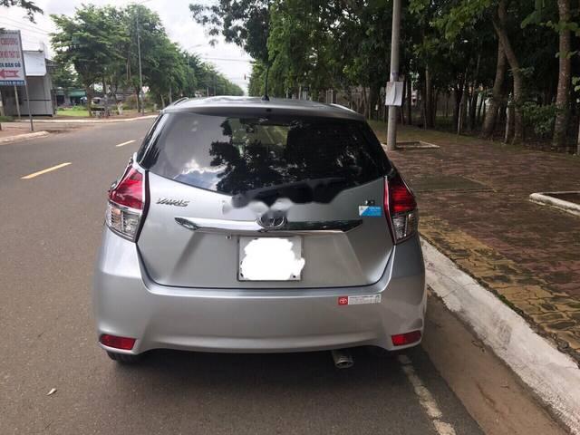 Toyota Yaris   2014 - Cần bán gấp Toyota Yaris sản xuất năm 2014, màu bạc, 540 triệu