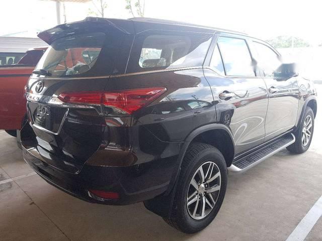 Toyota Fortuner   2.8V (4×4) AT 2018 - Bán xe Toyota Fortuner 2.8V (4×4) AT sản xuất năm 2018, màu nâu, nhập khẩu nguyên chiếc