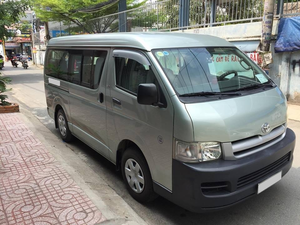 Toyota Hiace 2.5MT 2009 - Bán xe Toyota Hiace 16 chỗ đời 2009 số sàn, chạy nhiên liệu dầu