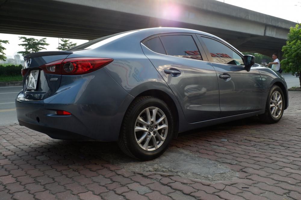 Mazda 3 2017 - Cần bán xe Mazda 3 2017, giá 645tr