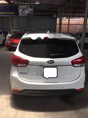 Kia Rondo 2.0AT GATH 2016 - Bán xe Kia Rondo 2.0AT GATH năm 2016, màu trắng