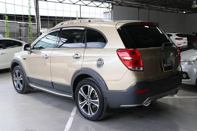 Chevrolet Captiva   Revv LTZ 2.4AT 2016 - Cần bán gấp Chevrolet Captiva Revv LTZ 2.4AT đời 2016 giá cạnh tranh