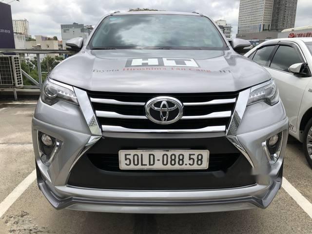 Toyota Fortuner 2.7 AT 2017 - Cần bán gấp Toyota Fortuner 2.7 AT năm sản xuất 2017, màu bạc  