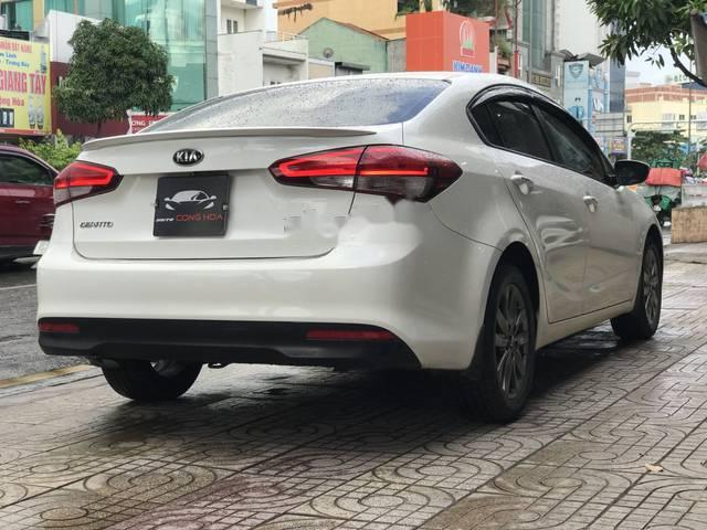 Kia Cerato 2016 - Bán ô tô Kia Cerato năm sản xuất 2016, màu trắng 