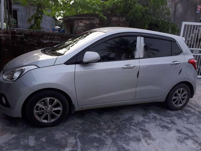 Hyundai Grand i10   2016 - Cần bán xe Hyundai Grand i10 2016, màu bạc