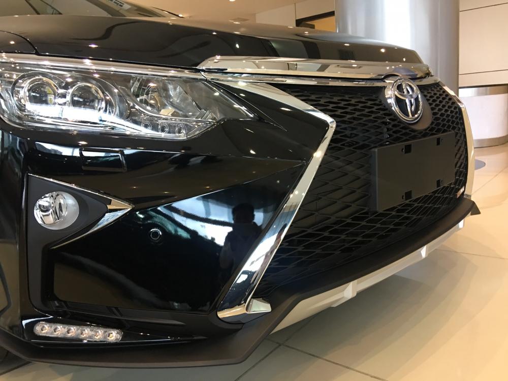 Toyota Camry 2.5Q 2019 - Cần bán Toyota Camry 2.5Q sản xuất năm 2018, màu đen