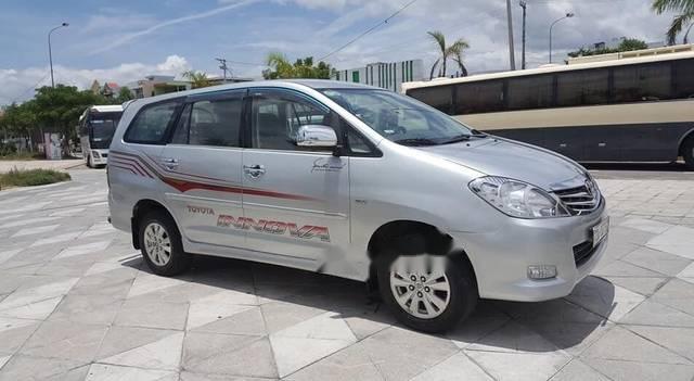 Toyota Innova   2010 - Bán xe Toyota Innova đời 2010, màu bạc