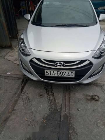 Hyundai i30   2013 - Bán xe Hyundai i30 2013, màu bạc, xe zin 100%