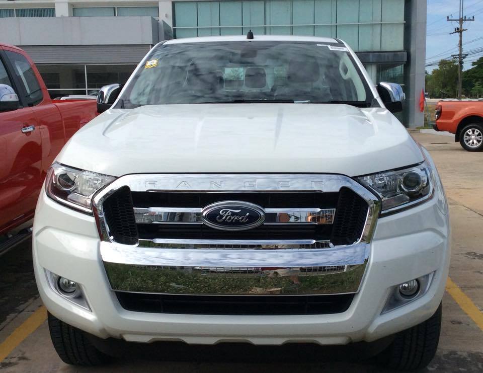 Ford Ranger XLT 4x4 MT 2018 - Bán Ford Ranger XLT đời 2018 mới nhất cực khoẻ vượt mọi địa hình. LH: 0941921742