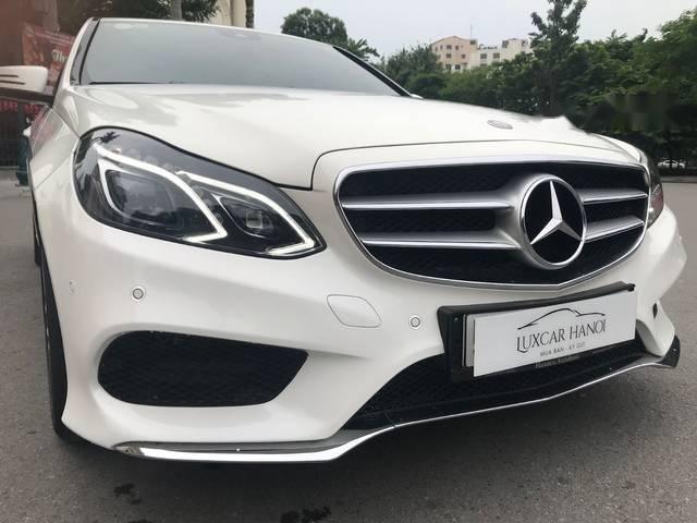 Mercedes-Benz E class  E250 AMG   2014 - Bán Mercedes E250 AMG năm 2014, màu trắng, siêu mới