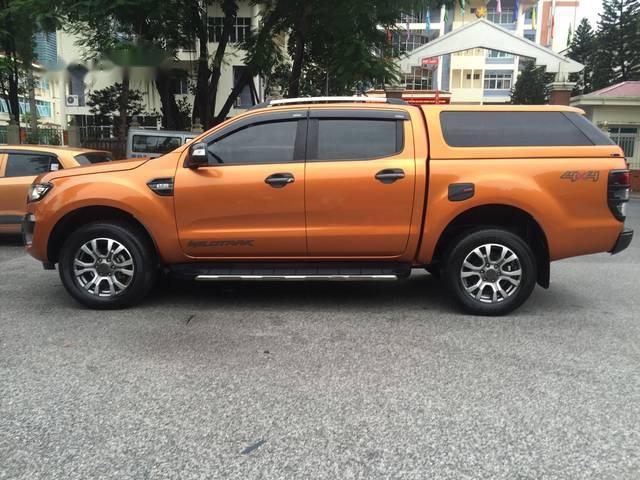 Ford Ranger   Wildtrak 3.2AT  2016 - Cần bán lại xe Ford Ranger Wildtrak 3.2AT năm 2016 chính chủ, giá 815tr