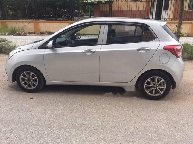 Hyundai Grand i10   2014 - Bán Hyundai Grand i10 đời 2014, màu bạc, xe nhập, 276tr