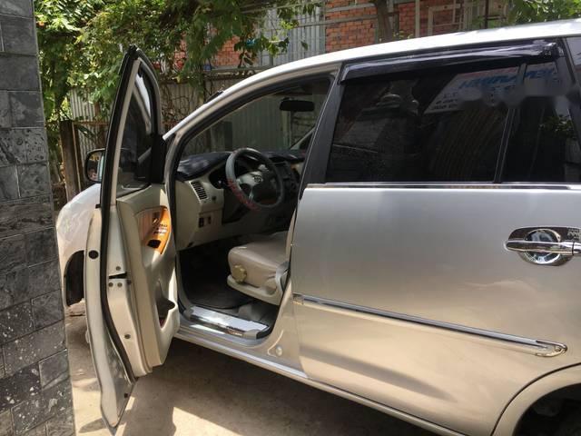 Toyota Innova 2012 - Bán Toyota Innova sản xuất 2012, xe nhà chạy giữ kĩ xe còn nguyên bản