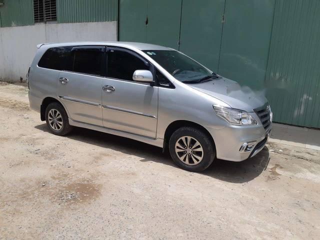 Toyota Innova E 2007 - Bán Toyota Innova E đời 2007, màu bạc, giá tốt