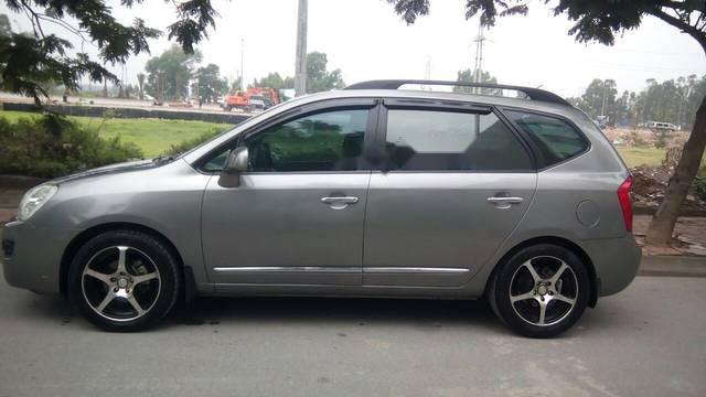 Kia Carens 2010 - Cần bán gấp Kia Carens đời 2010, màu xám, giá tốt