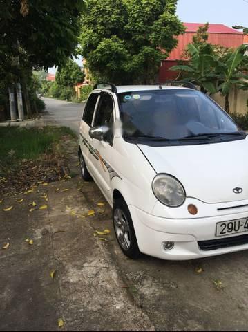 Daewoo Matiz 2004 - Cần bán xe Daewoo Matiz năm sản xuất 2004, màu trắng, giá tốt