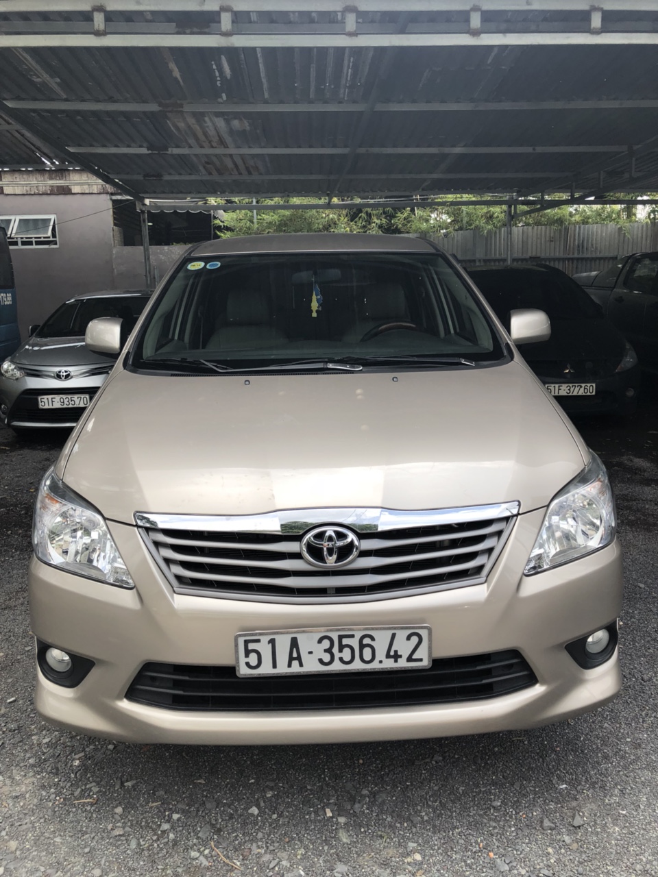 Toyota Innova G 2012 - Bán Toyota Innova G SX 2012, số tự động, trùm mền, như mới