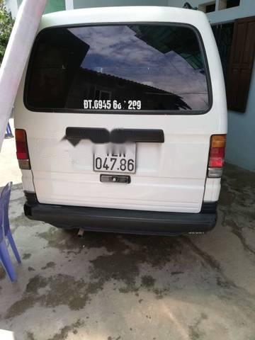 Suzuki Carry 2002 - Bán Suzuki Carry đời 2002, màu trắng, giá chỉ 100 triệu