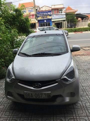 Hyundai Eon 2012 - Cần bán xe Hyundai Eon năm sản xuất 2012, màu bạc, giá tốt