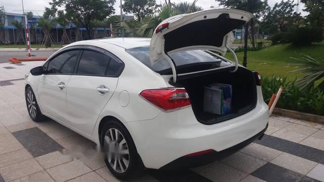 Kia K3   1.6 MT  2015 - Bán Kia K3 1.6 MT đời 2015, màu trắng, giá chỉ 485 triệu