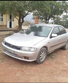 Mazda 323 1997 - Cần bán gấp Mazda 323 đời 1997, giá 100tr