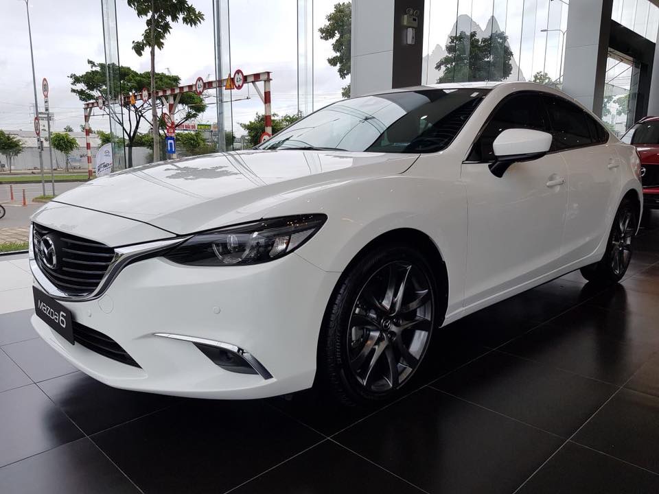 Mazda 6 2.5 2018 - Mazda Phạm Văn Đồng bán Mazda 6 2.5L năm 2018, giá 999tr, đủ màu giao xe ngay, trả góp 90%