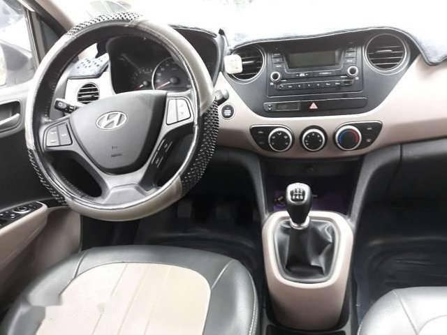 Hyundai Grand i10 2015 - Bán Hyundai Grand i10 đời 2015, màu trắng như mới, giá tốt