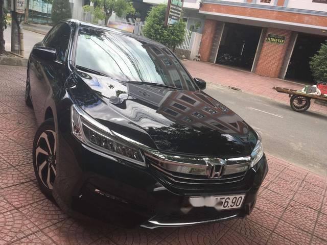 Honda Accord 2018 - Bán Honda Accord sản xuất 2018, màu đen