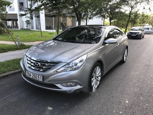 Hyundai Sonata   2010 - Cần bán lại xe Hyundai Sonata năm 2010, màu xám 