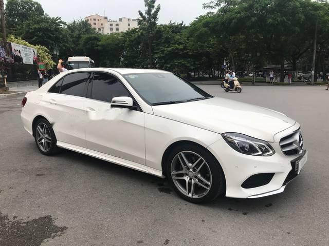 Mercedes-Benz E class  E250 AMG   2014 - Bán Mercedes E250 AMG năm 2014, màu trắng, siêu mới