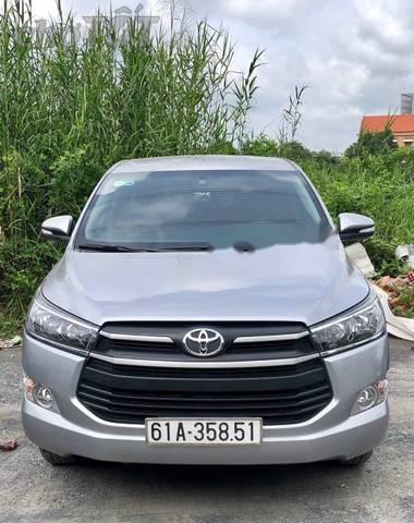 Toyota Innova 2017 - Bán Toyata Innova Sx 2017, xe cá nhân Bs tỉnh, 01 đời chủ chạy lướt