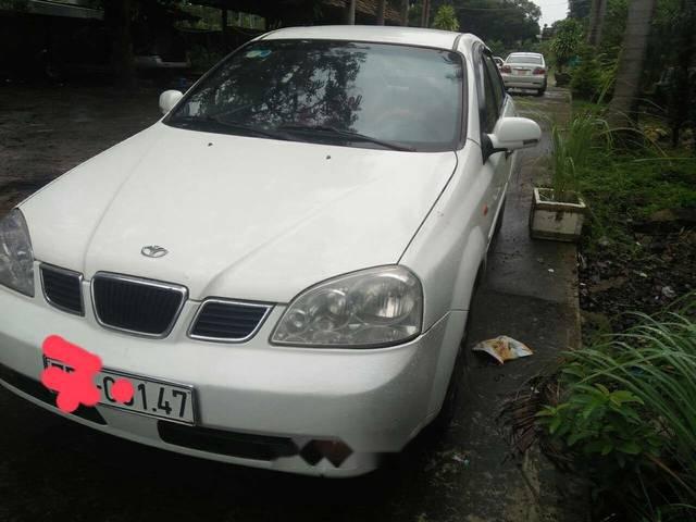 Daewoo Lacetti MT 2004 - Cần bán xe Daewoo Lacetti 2004, xe đẹp không lỗi nhỏ