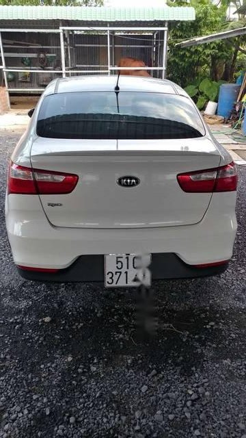 Kia Rio 1.4 AT 2017 - Cần bán lại xe Kia Rio 1.4 AT sản xuất năm 2017, màu trắng, nhập khẩu chính chủ